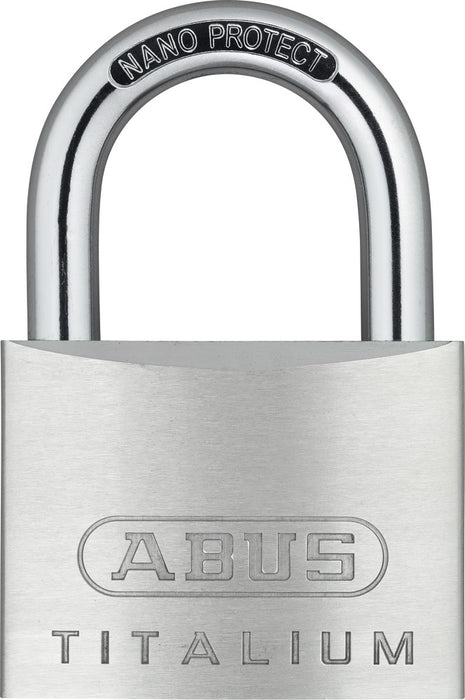 64TI/60B/DFNLI CADENAS EN TITALE