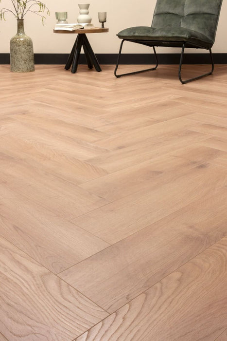 CANDO CHÊNE CARAMEL À CHEVRONS 10MM RAINURE V4 (0.89M²)