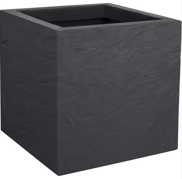 PLA06216