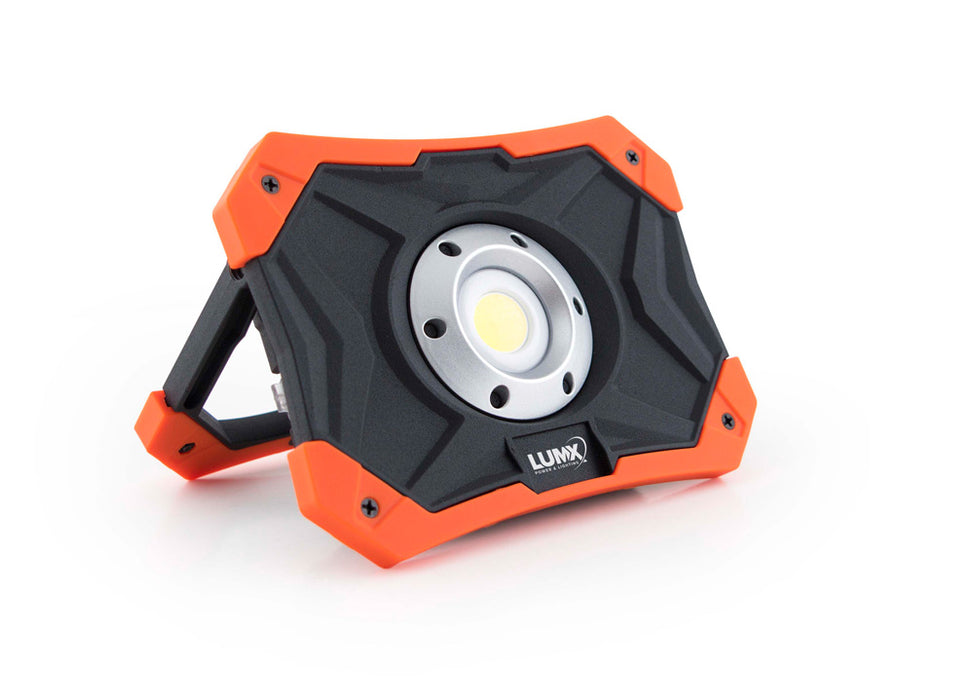 LED BEAM XS - BATTERIE RECHARGEABLE / 10W / IP54
